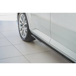 Накладки сплиттеры на пороги на Skoda Superb III рестайл